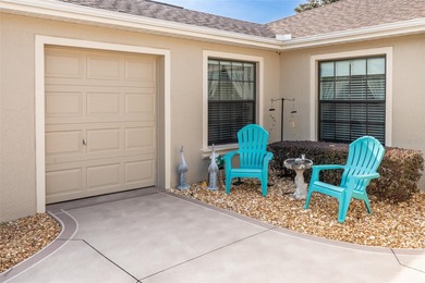 Welcome to your slice of everyday paradise in the heart of on Summerglen Country Club in Florida - for sale on GolfHomes.com, golf home, golf lot