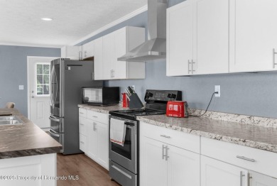 MOTIVATED SELLER WILL CONSIDER ALL REASONABLE CASH, CONVENTIONAL on Brookridge Country Club in Florida - for sale on GolfHomes.com, golf home, golf lot
