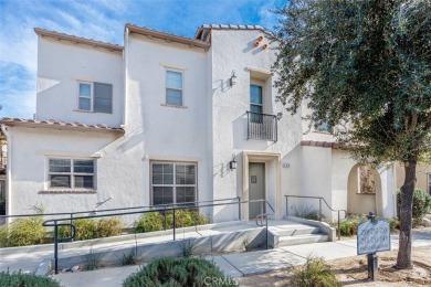 FANTASTIC END-UNIT LOWER CONDO in the GATED COMMUNITY OF SPANISH on Emerald Desert Golf Club in California - for sale on GolfHomes.com, golf home, golf lot