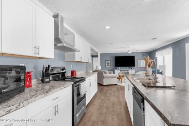 MOTIVATED SELLER WILL CONSIDER ALL REASONABLE CASH, CONVENTIONAL on Brookridge Country Club in Florida - for sale on GolfHomes.com, golf home, golf lot