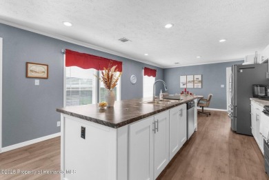 MOTIVATED SELLER WILL CONSIDER ALL REASONABLE CASH, CONVENTIONAL on Brookridge Country Club in Florida - for sale on GolfHomes.com, golf home, golf lot