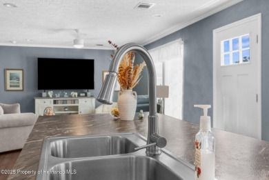 MOTIVATED SELLER WILL CONSIDER ALL REASONABLE CASH, CONVENTIONAL on Brookridge Country Club in Florida - for sale on GolfHomes.com, golf home, golf lot