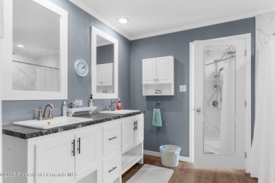 MOTIVATED SELLER WILL CONSIDER ALL REASONABLE CASH, CONVENTIONAL on Brookridge Country Club in Florida - for sale on GolfHomes.com, golf home, golf lot