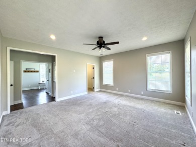 Would you like to be in one of the best locations on the lake? on The Greens at Deerfield in Tennessee - for sale on GolfHomes.com, golf home, golf lot