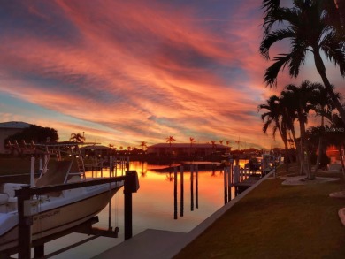 PUNTA GORDA ISLES!! BEAUTIFUL 3 BEDROOM, 2 BATH, 2 CAR GARAGE on Saint Andrews South Golf Club in Florida - for sale on GolfHomes.com, golf home, golf lot