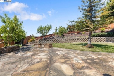 Charming opportunity in the desirable Hiddenbrooke community of on Hiddenbrooke Golf Club in California - for sale on GolfHomes.com, golf home, golf lot