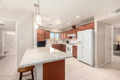 Remodeled Sun City Charmer on a Prime Corner Lot! This on Sun City Lakes West and East in Arizona - for sale on GolfHomes.com, golf home, golf lot
