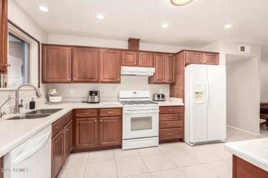 Remodeled Sun City Charmer on a Prime Corner Lot! This on Sun City Lakes West and East in Arizona - for sale on GolfHomes.com, golf home, golf lot