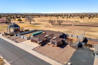 Nice curb appeal, 3-bedroom 2 bath home in a well-established on Snowflake Municipal Golf Course in Arizona - for sale on GolfHomes.com, golf home, golf lot