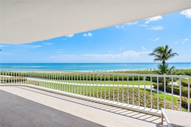 Beautifully renovated 2nd floor condo offers a tranquil on Sailfish Point Golf Club, Inc. in Florida - for sale on GolfHomes.com, golf home, golf lot