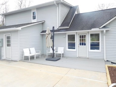 This stunning 3 bedroom, 2.5 bath home has been completely on Cherokee National Golf and Country Club in South Carolina - for sale on GolfHomes.com, golf home, golf lot