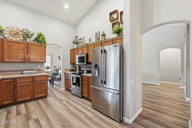 Arrowhead Ranch Single-Story Home on Cul-de-Sac with Solar! on The Legend at Arrowhead in Arizona - for sale on GolfHomes.com, golf home, golf lot