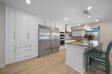 This 4BR/3BA CBS pool home sits on a private 1-acre cul-de-sac on Evergreen Club in Florida - for sale on GolfHomes.com, golf home, golf lot