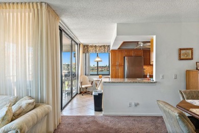 BEST PRICE IN ISLA DEL SOL! This spacious 2BR condo has on Isla Del Sol Yacht and Country Club in Florida - for sale on GolfHomes.com, golf home, golf lot