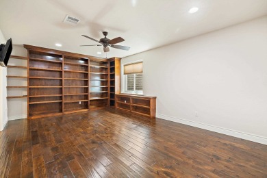 This immaculate 4-story townhome, ideally located on a quiet on Georgetown Country Club in Texas - for sale on GolfHomes.com, golf home, golf lot