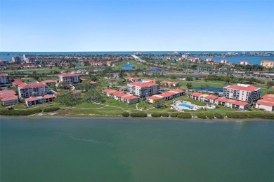 BEST PRICE IN ISLA DEL SOL! This spacious 2BR condo has on Isla Del Sol Yacht and Country Club in Florida - for sale on GolfHomes.com, golf home, golf lot