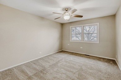 Newly refreshed 2 story townhome located in the desirable Indian on Willow Crest Golf Club in Illinois - for sale on GolfHomes.com, golf home, golf lot