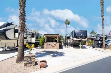 Fully Screened in Allumawood Build-Out with food Island, dining on Rancho California RV Resort in California - for sale on GolfHomes.com, golf home, golf lot