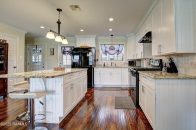 Welcome to this beautifully updated 3 bedroom, 2 bath home on Squirrel Run Golf Courses in Louisiana - for sale on GolfHomes.com, golf home, golf lot