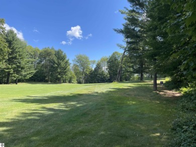 **Prime Golf Course Lot in Wedgewood/Lakewood Subdivision** on The Briar South At Lakewood in Michigan - for sale on GolfHomes.com, golf home, golf lot