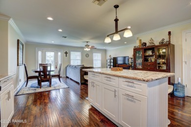 Welcome to this beautifully updated 3 bedroom, 2 bath home on Squirrel Run Golf Courses in Louisiana - for sale on GolfHomes.com, golf home, golf lot