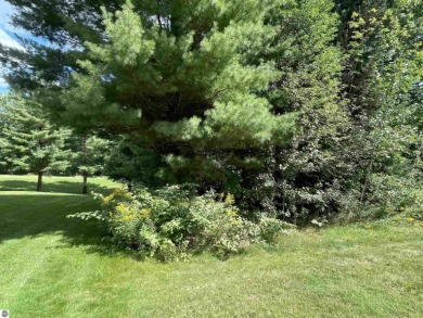 **Prime Golf Course Lot in Wedgewood/Lakewood Subdivision** on The Briar South At Lakewood in Michigan - for sale on GolfHomes.com, golf home, golf lot