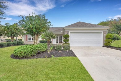 Who's looking for a POOL in paradise? Located in SUN CITY HILTON on Hidden Cypress Golf Club in South Carolina - for sale on GolfHomes.com, golf home, golf lot