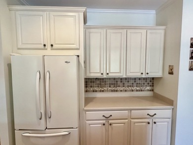 This is the popular Ashton model with finished lower level. It on Bull Valley Golf Club in Illinois - for sale on GolfHomes.com, golf home, golf lot