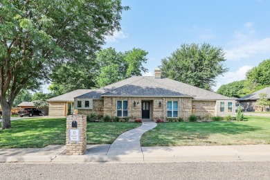 Discover your dream home in Hunsley Hills, just steps from the on Palo Duro Creek Golf Club in Texas - for sale on GolfHomes.com, golf home, golf lot