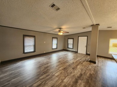 WELCOME HOME! You have found your dream retirement home in the on Golden Lakes Golf Course in Florida - for sale on GolfHomes.com, golf home, golf lot