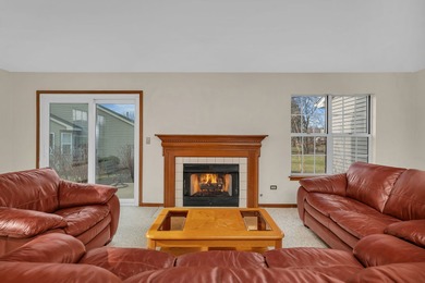 Welcome to this pristine ranch end-unit located in a on The Links at Carillon in Illinois - for sale on GolfHomes.com, golf home, golf lot