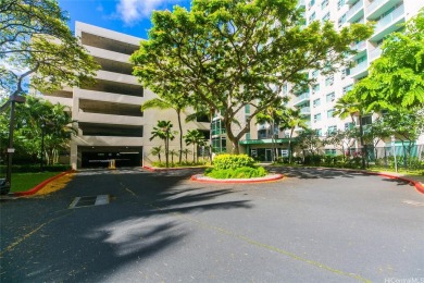 Excellent Location! Upgraded 2 Bedroom 1 Bath with 2 Parking on Honolulu Country Club in Hawaii - for sale on GolfHomes.com, golf home, golf lot