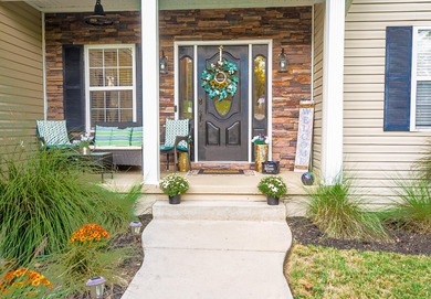 Awesome home to host your holiday gatherings this year! Welcome on Monticello Golf Club At Savannah Lakes in South Carolina - for sale on GolfHomes.com, golf home, golf lot