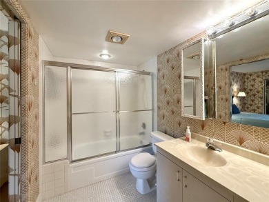 ACTIVE 55+ Wynmoor community! This second floor condo is on Wynmoor Golf Course in Florida - for sale on GolfHomes.com, golf home, golf lot