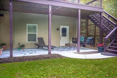 Awesome home to host your holiday gatherings this year! Welcome on Monticello Golf Club At Savannah Lakes in South Carolina - for sale on GolfHomes.com, golf home, golf lot