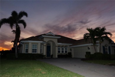 NEW PRICE REDUCTION!! ENTIRE INTERIOR NEWLY PAINTED AND ALL on Venetian Golf and River Club in Florida - for sale on GolfHomes.com, golf home, golf lot