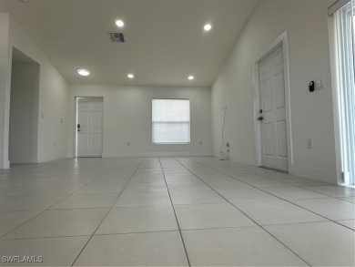 THIS SELLERS LOSS IS YOUR GAIN - MOTIVATED SELLERS!!! Don't let on Burnt Store Golf Club in Florida - for sale on GolfHomes.com, golf home, golf lot