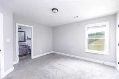 Welcome to 702 Riverside Estates -- a move-in ready, 3 bedroom on Riverside Country Club in Alabama - for sale on GolfHomes.com, golf home, golf lot