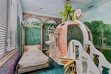PRICED BELOW APPRAISED VALUE! Presenting a premier turnkey on Reunion Resort Golf Course in Florida - for sale on GolfHomes.com, golf home, golf lot