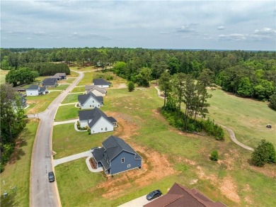 Welcome to 702 Riverside Estates -- a move-in ready, 3 bedroom on Riverside Country Club in Alabama - for sale on GolfHomes.com, golf home, golf lot