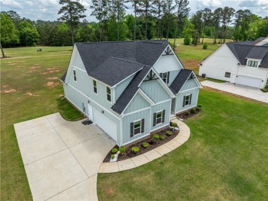 Welcome to 702 Riverside Estates -- a move-in ready, 3 bedroom on Riverside Country Club in Alabama - for sale on GolfHomes.com, golf home, golf lot