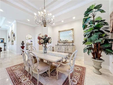 Hobe Sound Golf Club *Hidden Gem* on 8th Fairway. Rare 4BR/4BA on Hobe Sound Golf Club in Florida - for sale on GolfHomes.com, golf home, golf lot