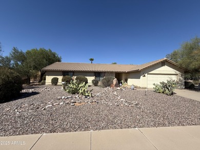 Nicely appointed 3BR/2BA home features a beautiful kitchen & on Leisure World Country Club in Arizona - for sale on GolfHomes.com, golf home, golf lot