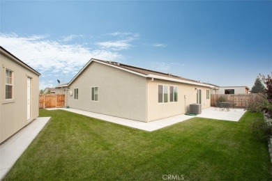 BETTER THAN BRAND NEW! Equipped with blinds throughout and front on Table Mountain Golf Course in California - for sale on GolfHomes.com, golf home, golf lot