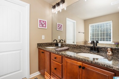 STRESS FREE LIVING in Cider Ridge! End unit provides privacy on Cider Ridge Golf Club in Alabama - for sale on GolfHomes.com, golf home, golf lot