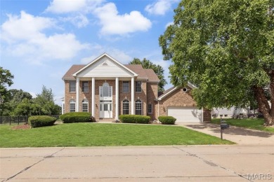 Your chance to live in The Orchards Golf Club! This spacious on The Orchards Golf Club in Illinois - for sale on GolfHomes.com, golf home, golf lot