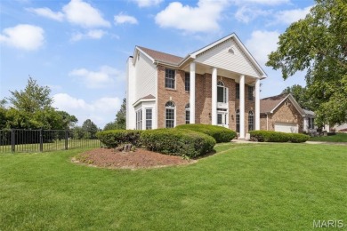 Your chance to live in The Orchards Golf Club! This spacious on The Orchards Golf Club in Illinois - for sale on GolfHomes.com, golf home, golf lot