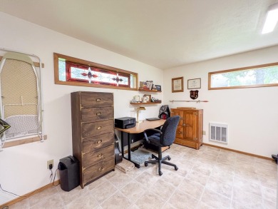 A wonderful opportunity to own a ONE-LEVEL home located on the on Chewelah Golf and Country Club  in Washington - for sale on GolfHomes.com, golf home, golf lot