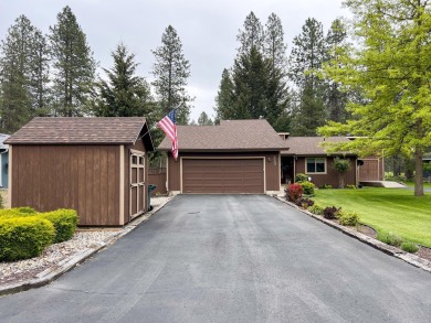 A wonderful opportunity to own a ONE-LEVEL home located on the on Chewelah Golf and Country Club  in Washington - for sale on GolfHomes.com, golf home, golf lot