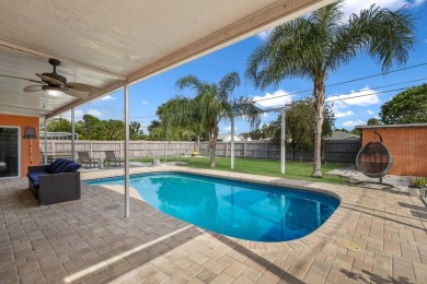 GORGEOUS POOL HOME LOCATED STEPS FROM THE PRESTIGIOUS SARABAY on Sara Bay Country Club in Florida - for sale on GolfHomes.com, golf home, golf lot